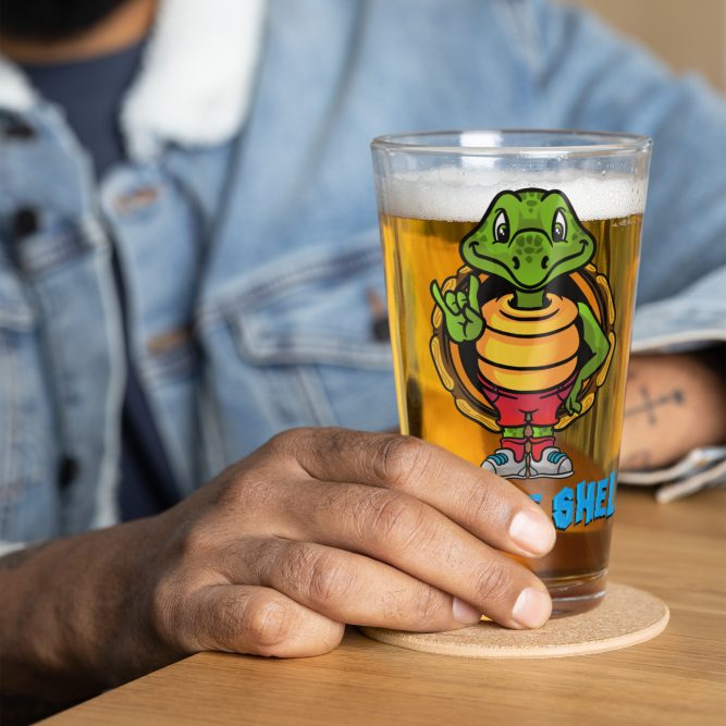 Savvy Turtle Rock The Shell Shaker pint glass