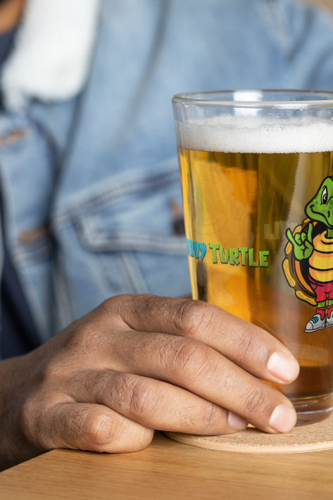 Savvy Turtle® Rock The Shell Pint Glass