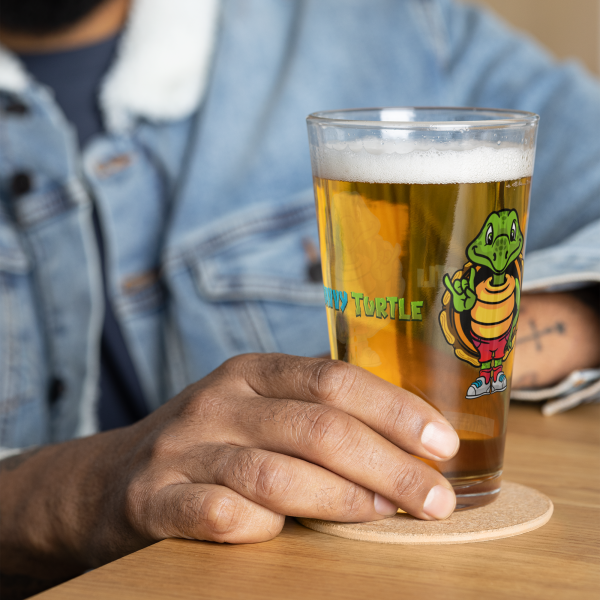 Savvy Turtle® Rock The Shell Pint Glass