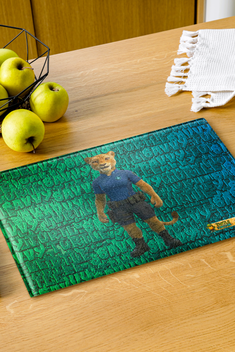 Turtle Kingdom® Seraphina® Glass Cutting Board